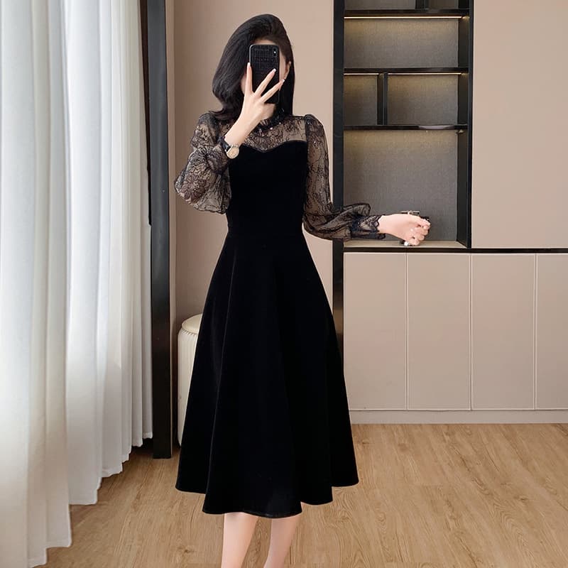 ロングワンピース クラシカル透かしレースお姫様ワンピース