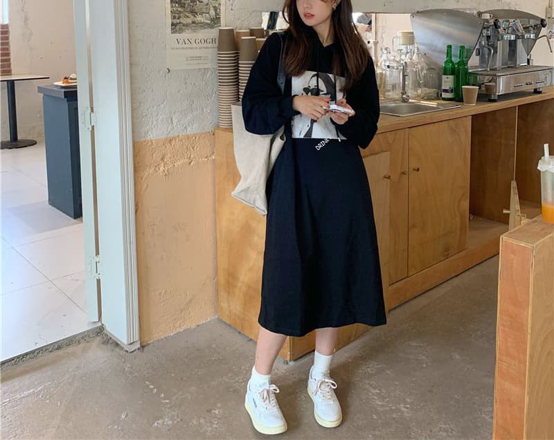 ロングワンピース フード付き切替ゆるふわワンピース