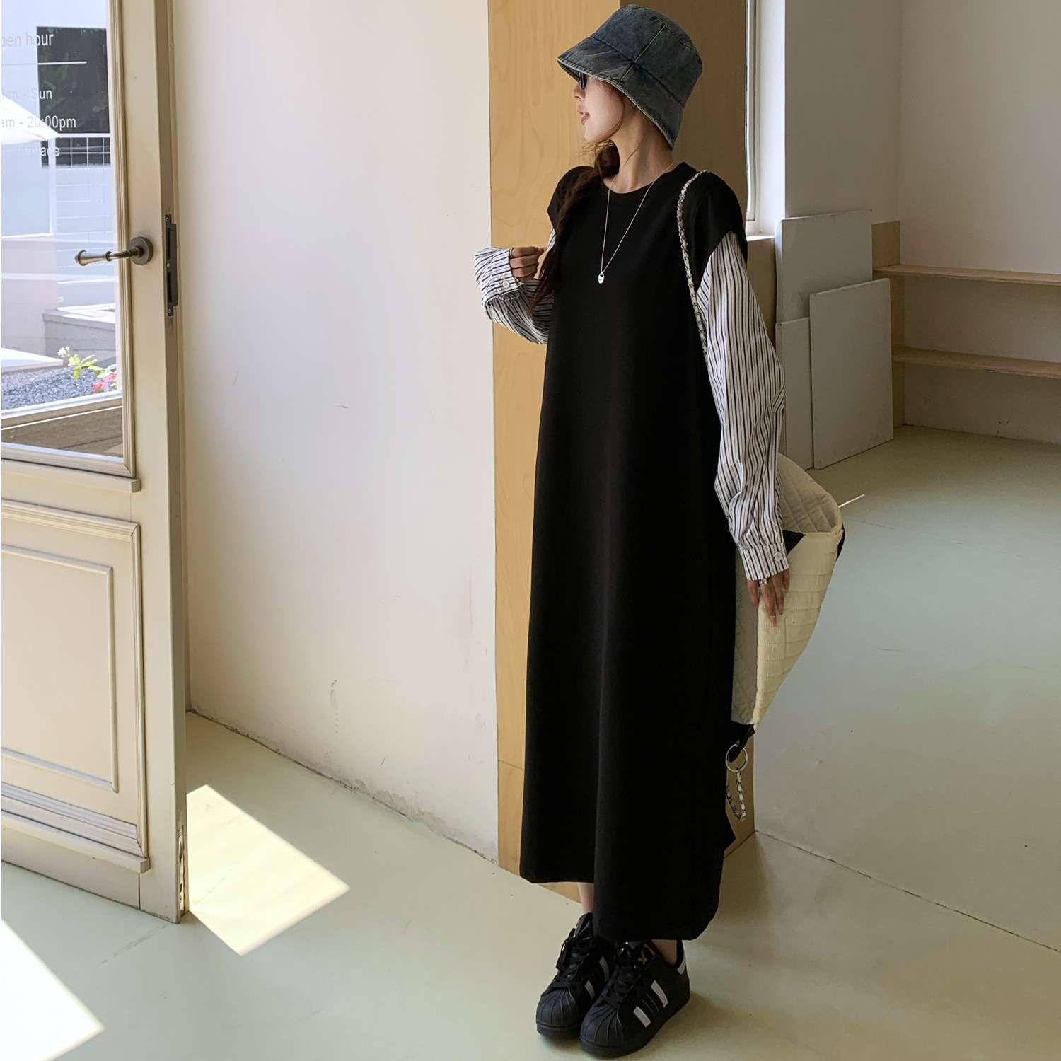 ロングワンピース ストライプ切替シームレスニットワンピース