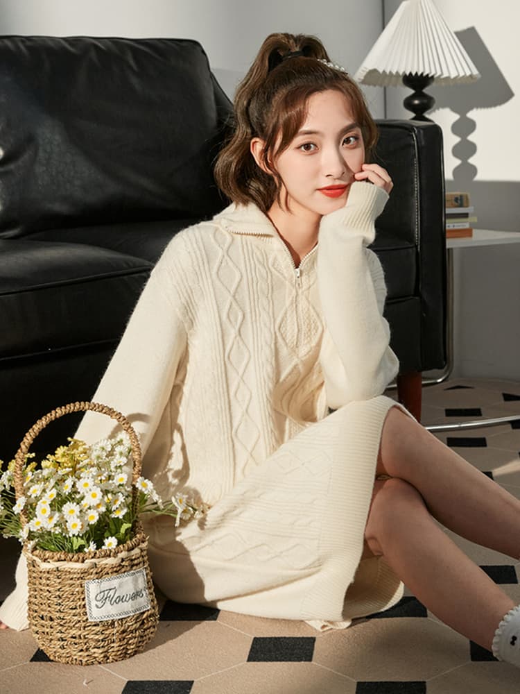 ロングワンピース ニット リブ編み襟付きフレアニットワンピース