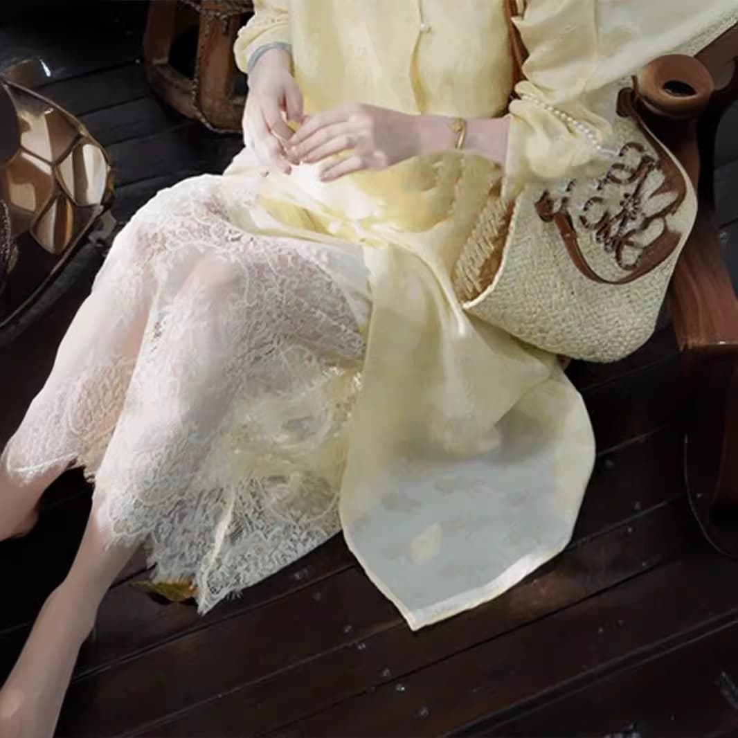 ロングワンピース 優美な花レースふんわり姫袖ワンピース