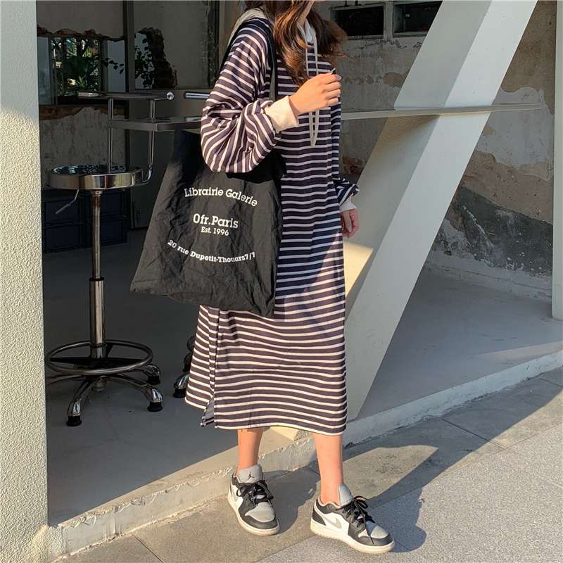 ロングワンピース ゆったりボーダーフードワンピース