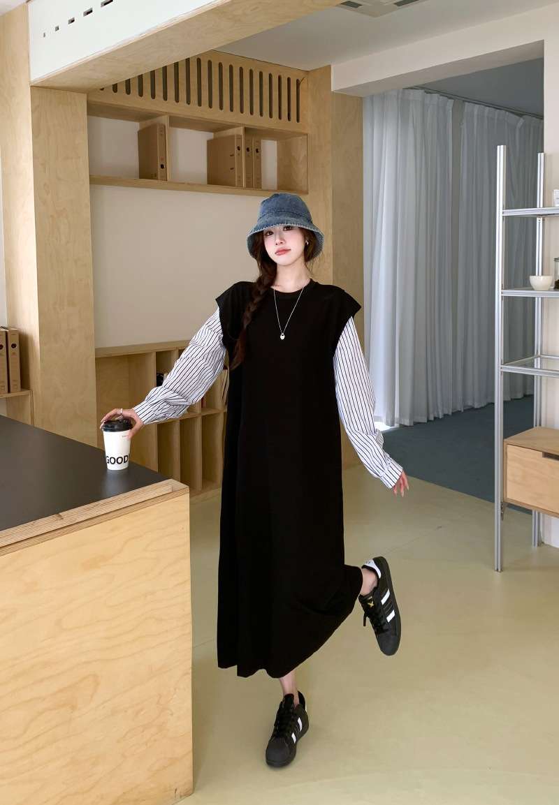 ロングワンピース ストライプ切替シームレスニットワンピース