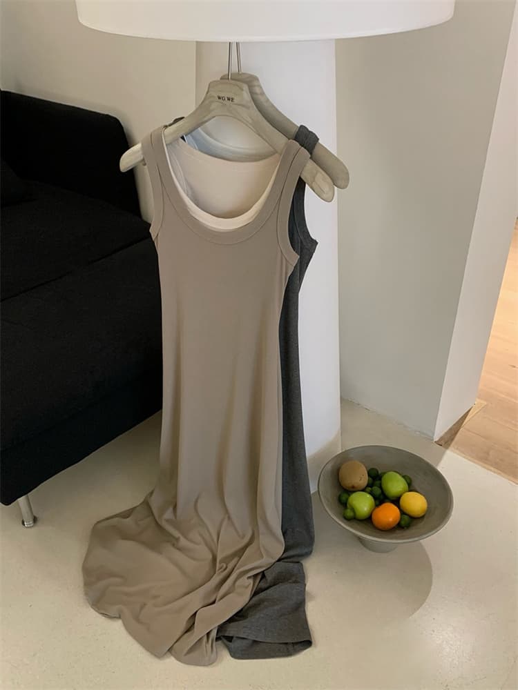 ロングワンピース ノースリーブニット袖なしワンピース 体型カバーロング丈大人カジュアル