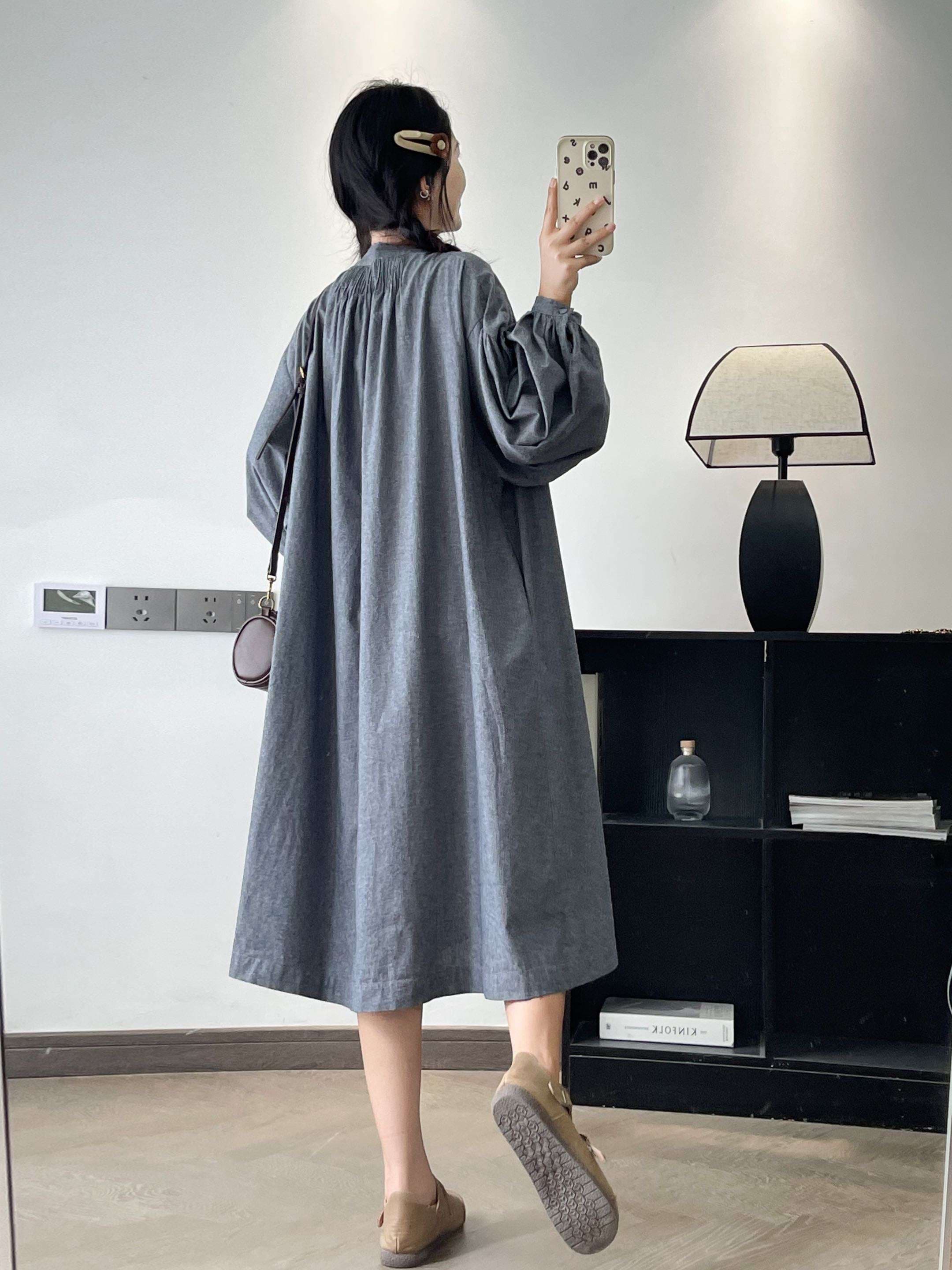 ロングワンピース ふんわり袖のギャザーワンピース