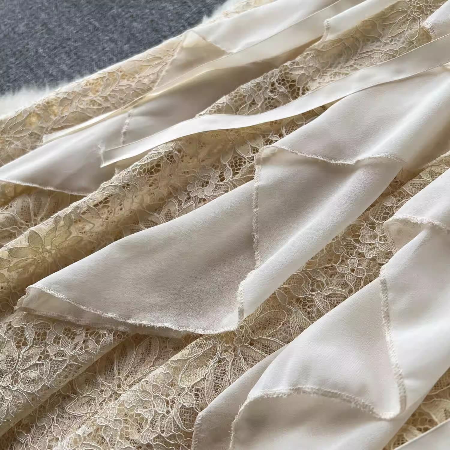 ロングワンピース 優雅な花嫁風レースロングワンピース