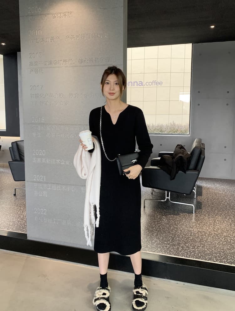 ロングワンピース 大人の雰囲気漂うリブ編みマキシワンピース