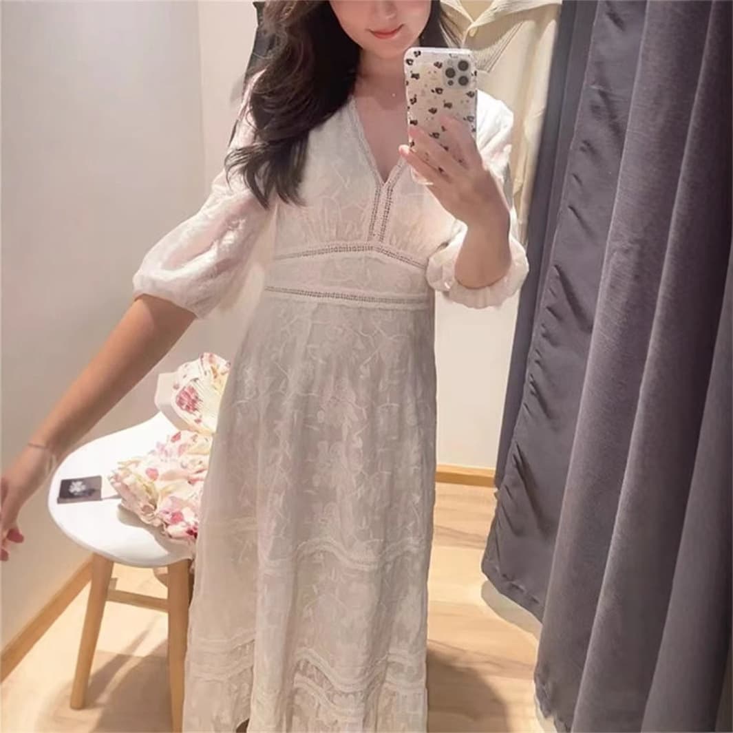 ロングワンピース 優美なシルエット レースロングワンピース