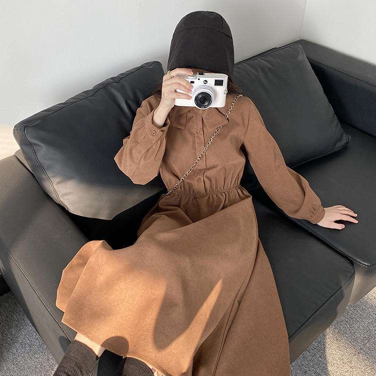 ロングワンピース シンプル襟付きギャザーワンピース