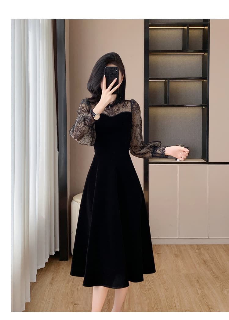 ロングワンピース クラシカル透かしレースお姫様ワンピース