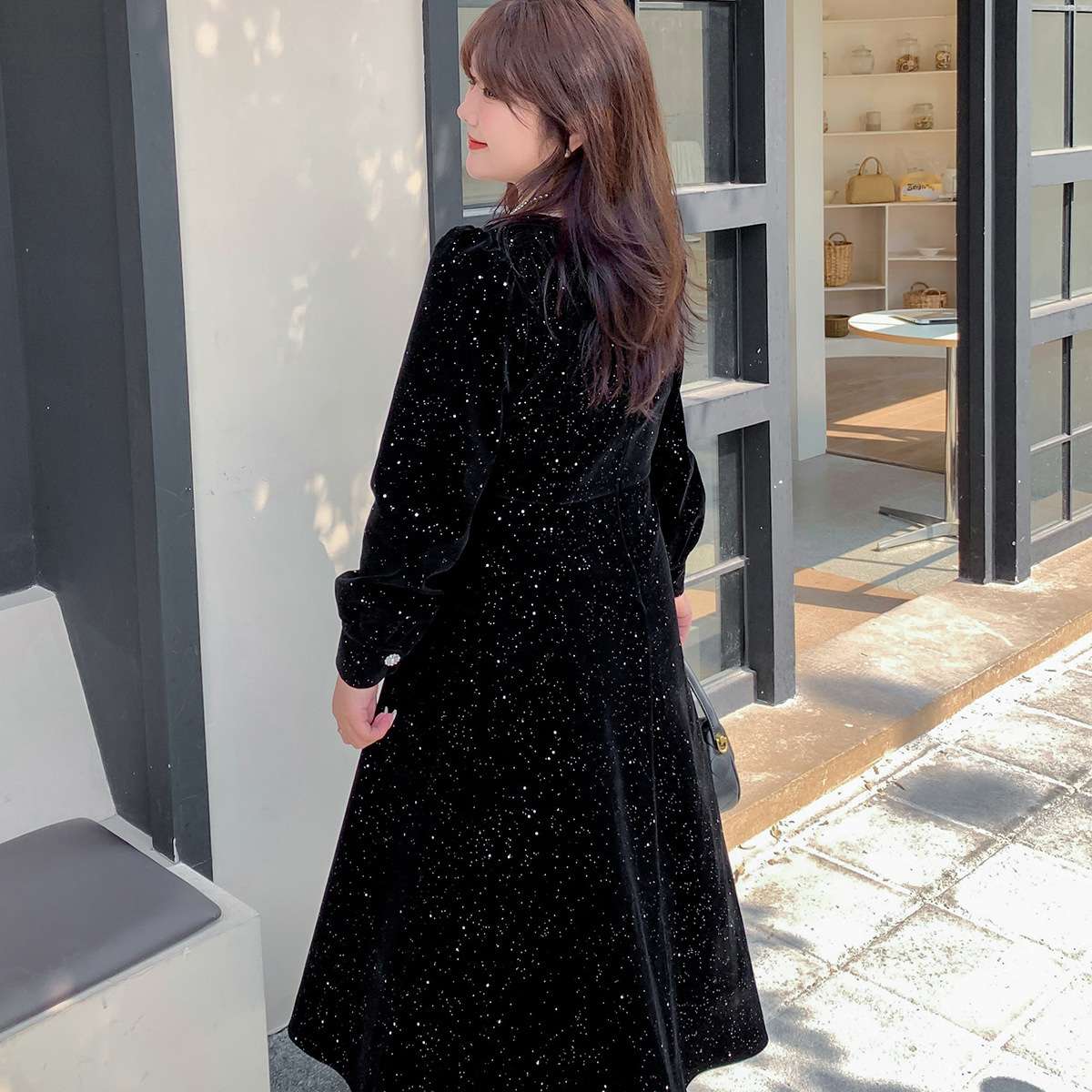 ロングワンピース 冬色煌めきベルベットワンピース