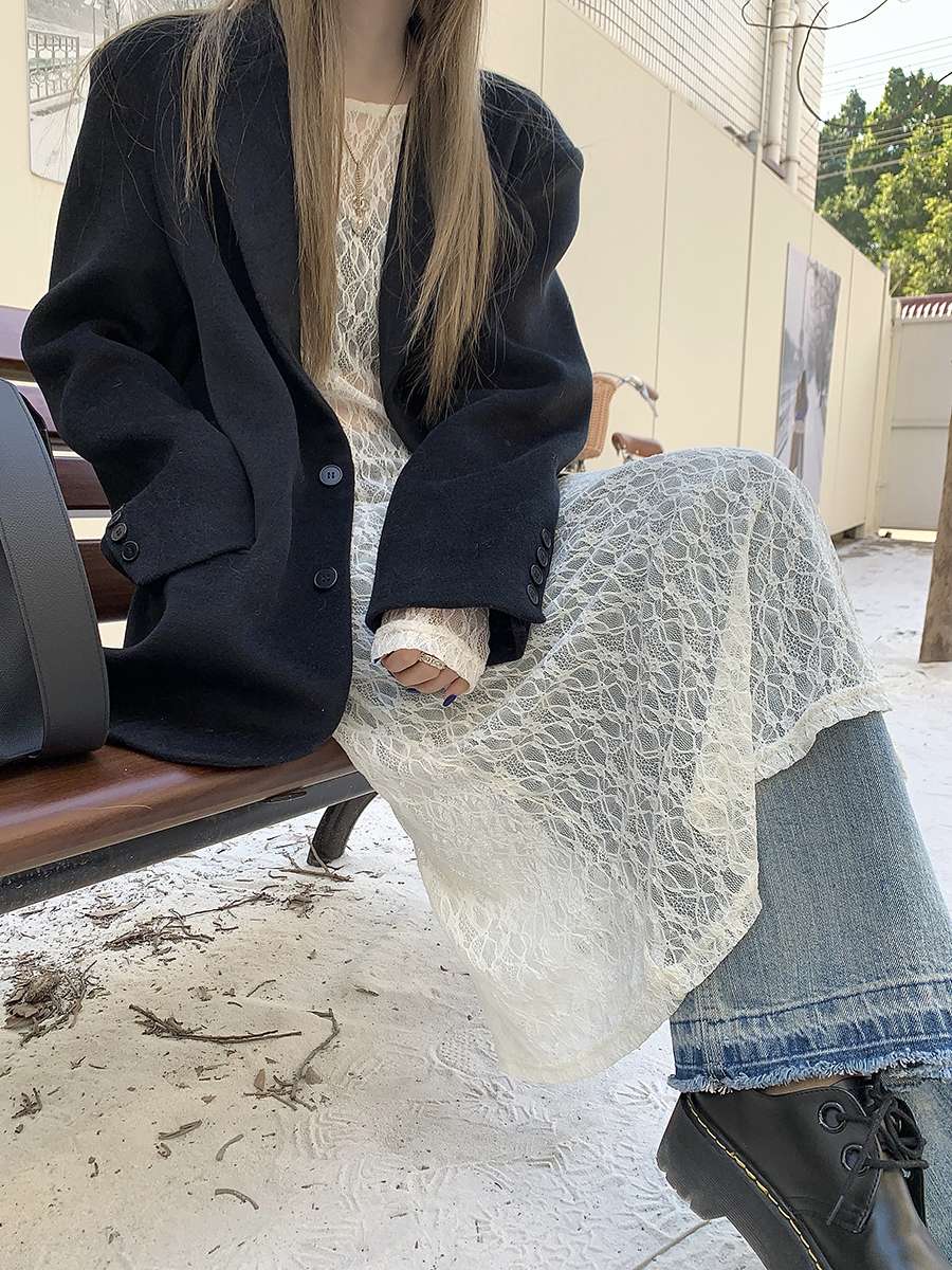ロングワンピース 透かし模様のレイヤードワンピース