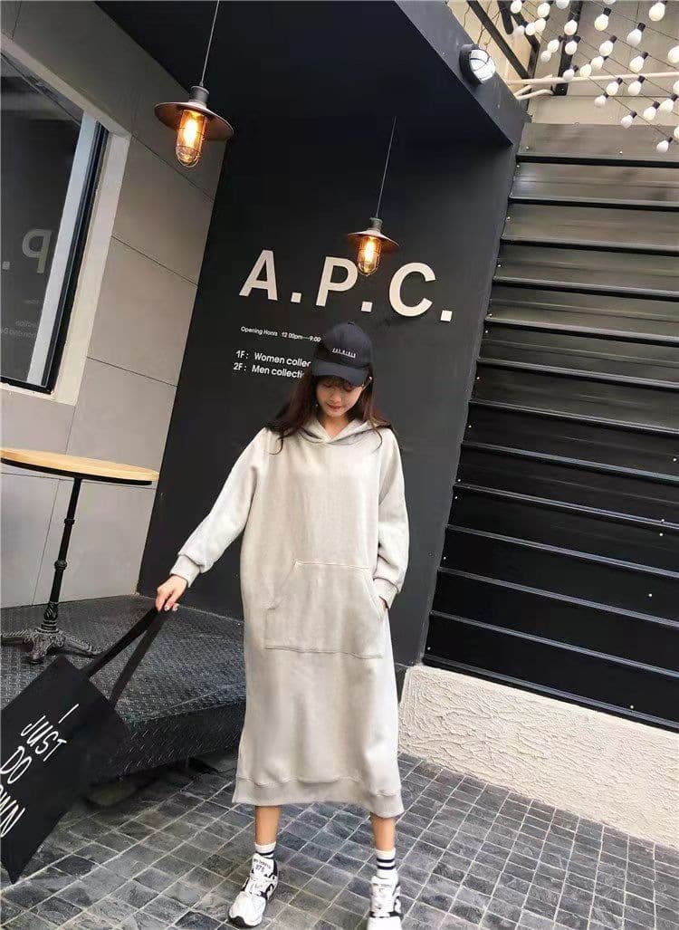 ロングワンピース ゆったりフーディーマキシ丈ワンピース