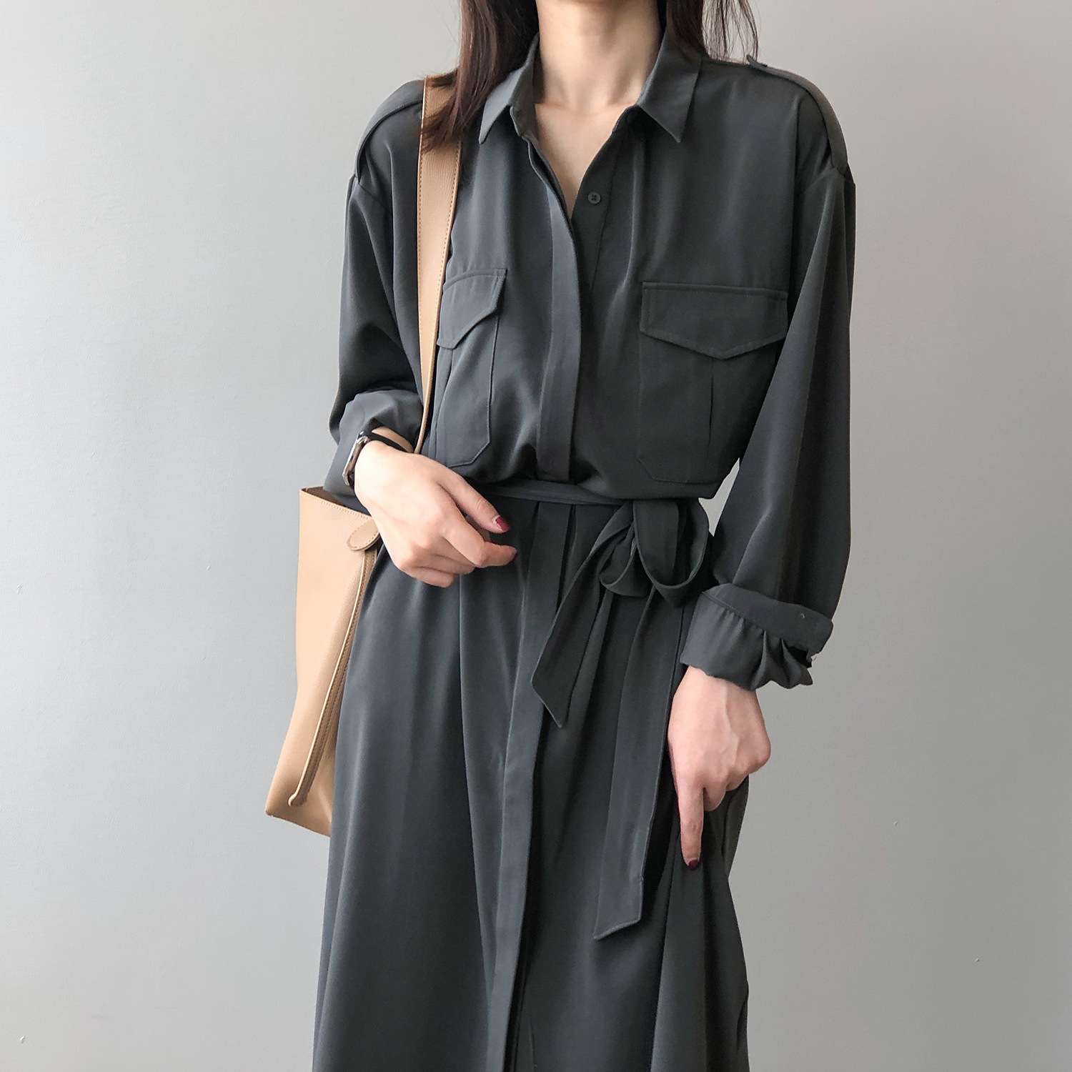 ロングワンピース フロントポケット付きシャツワンピース