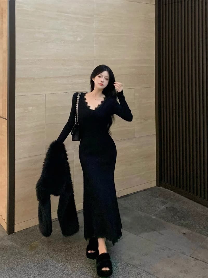 ロングワンピース 優美なレースデコルテマーメイドワンピース