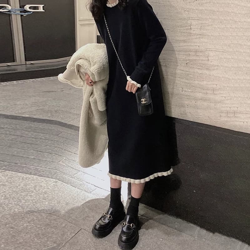 ロングワンピース レース 襟元パールレース付きニットロングワンピース