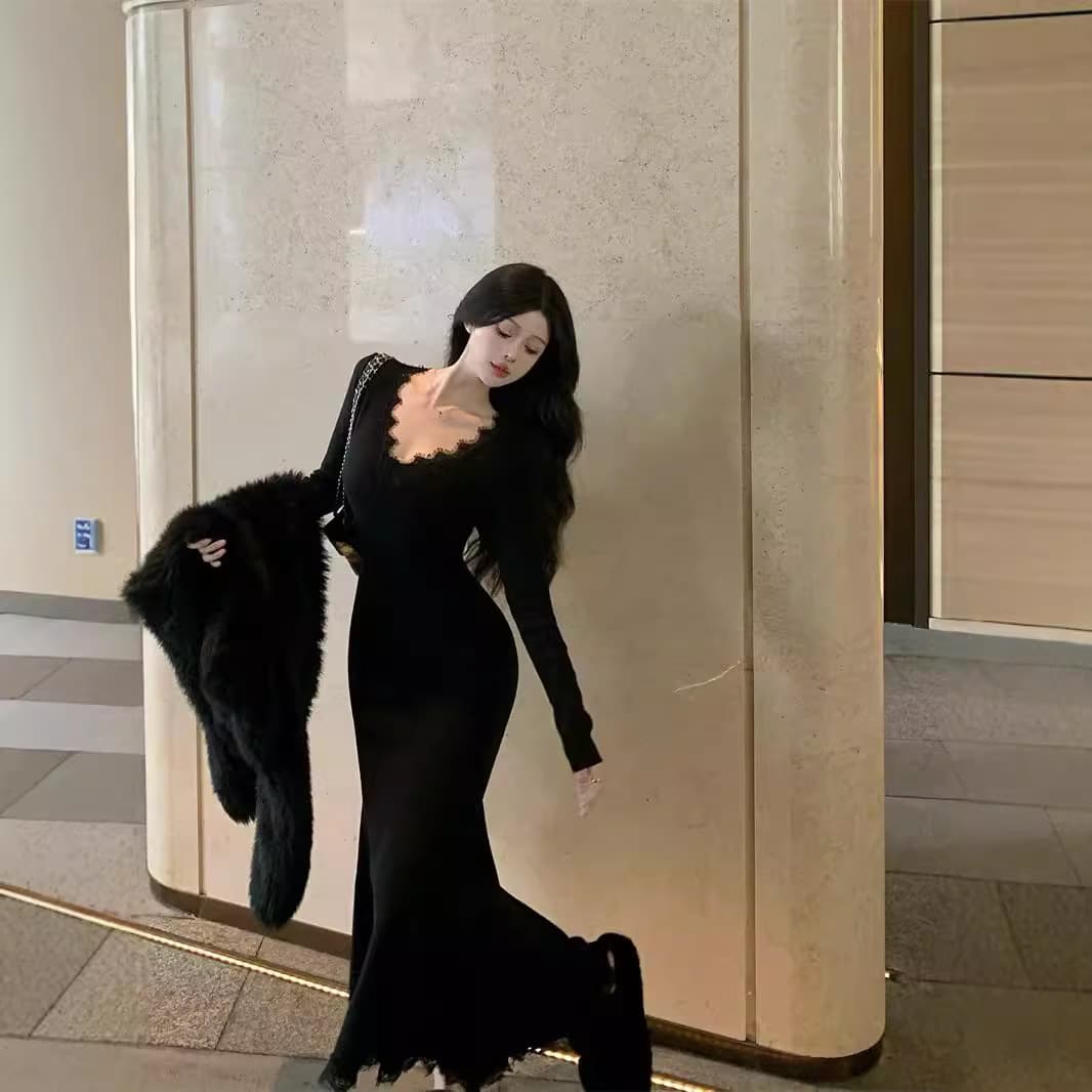 ロングワンピース 優美なレースデコルテマーメイドワンピース