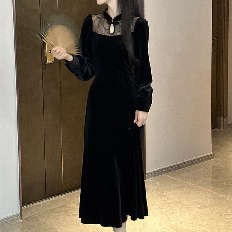 ロングワンピース レース襟付きベルベット調ロングワンピース