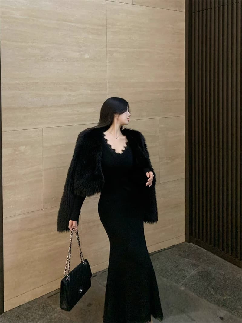 ロングワンピース 優美なレースデコルテマーメイドワンピース