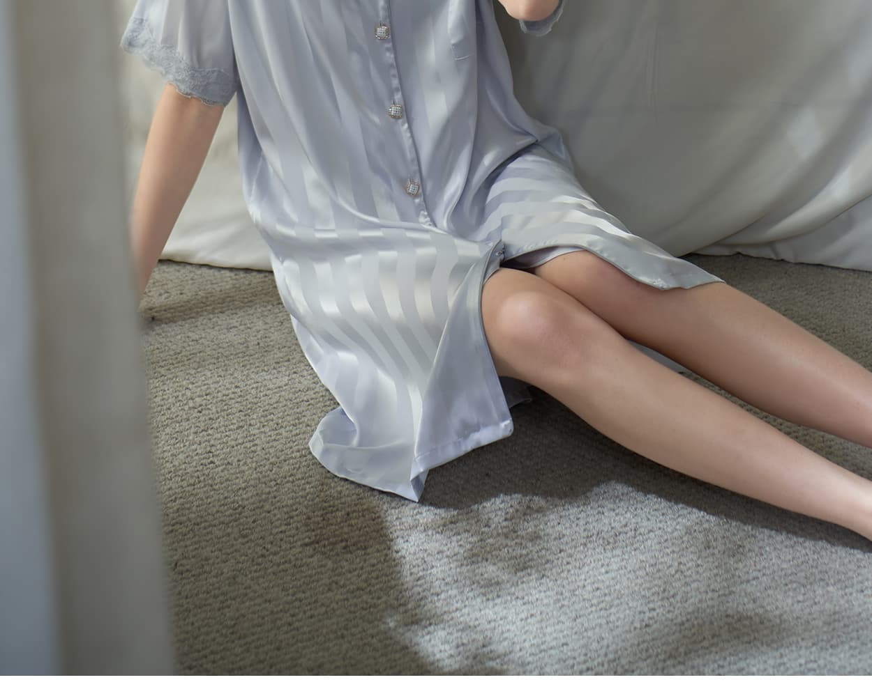 ワンピース レース 優美なレース縁取りシャツワンピース