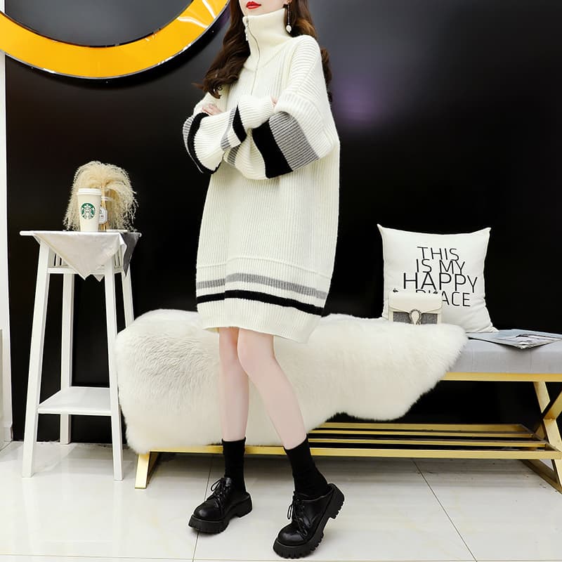 ロングワンピース タートルネックたっぷりニットワンピース