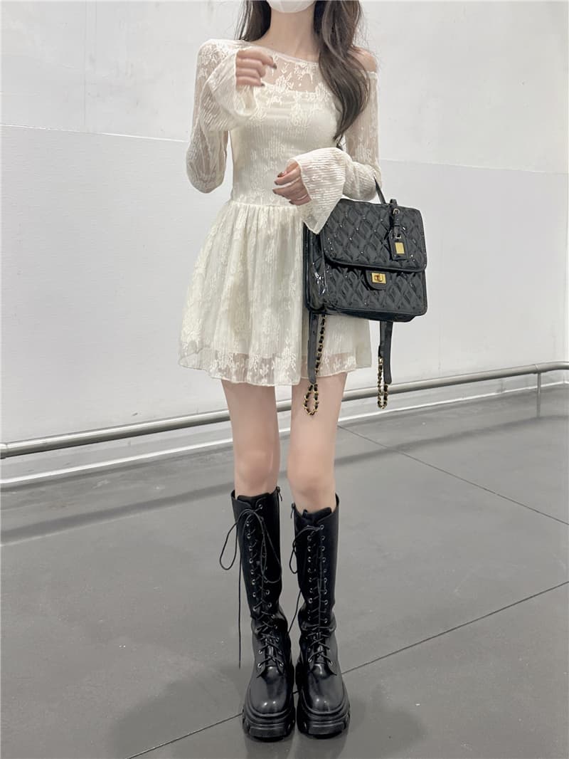 ロングワンピース レース花柄ボリューム袖ワンピース