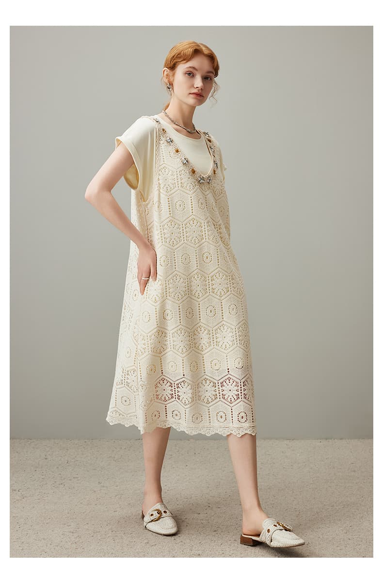 ロングワンピース レース 六角模様刺繍装飾ロングワンピース