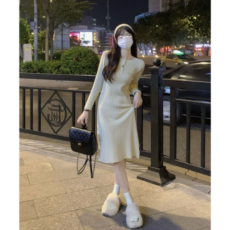 ロングワンピース しなやかリブ編みワンピース