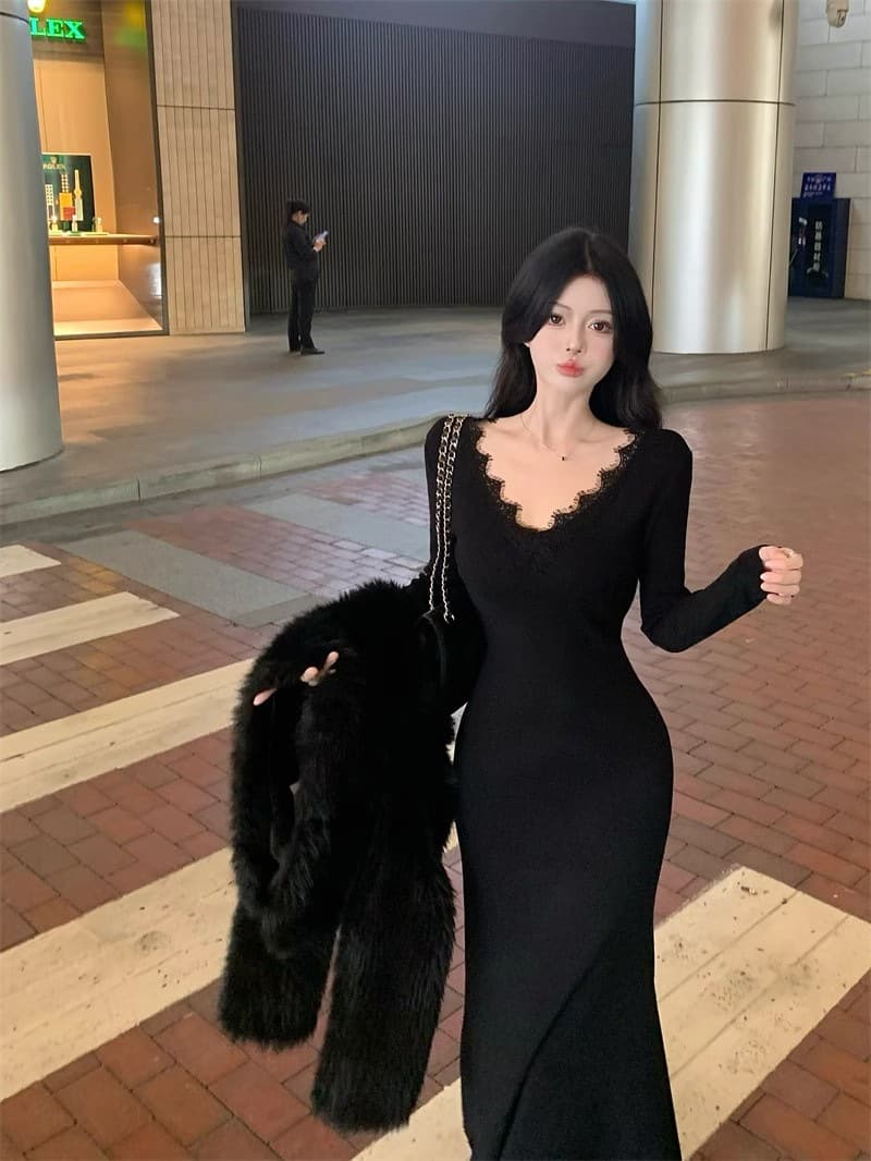 ロングワンピース 優美なレースデコルテマーメイドワンピース