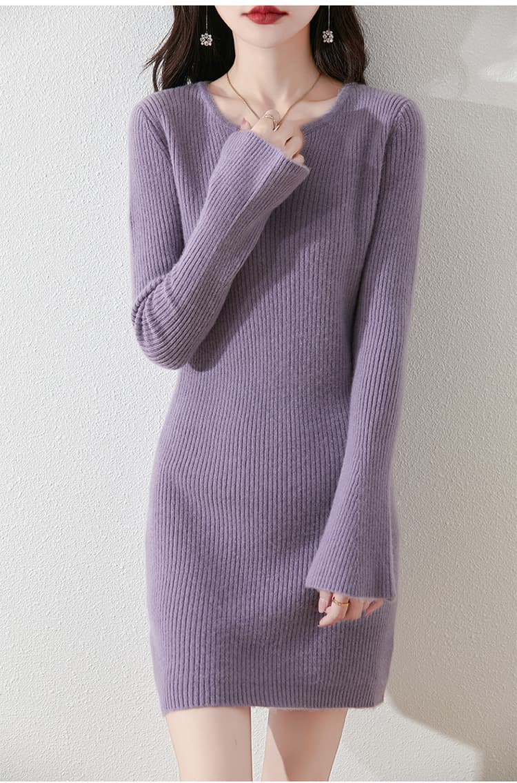 ロングワンピース なめらかリブ編み縦長シルエットワンピース